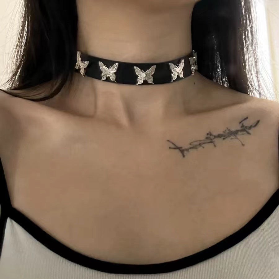 Butterfly Bond Choker | Gothic-Nocturne Doctrine, Butterfly-Delicate Wings Style